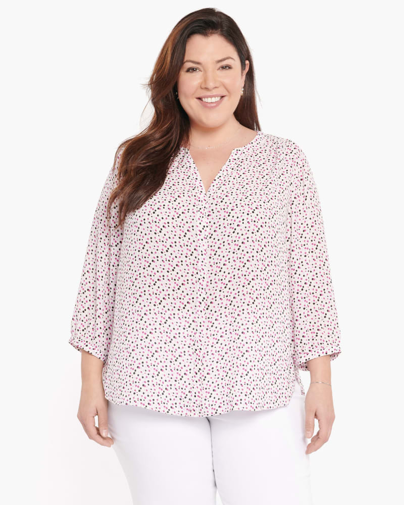 Front of a model wearing a size 0X Pintuck Blouse in Charlie Dots by NYDJ. | dia_product_style_image_id:166465